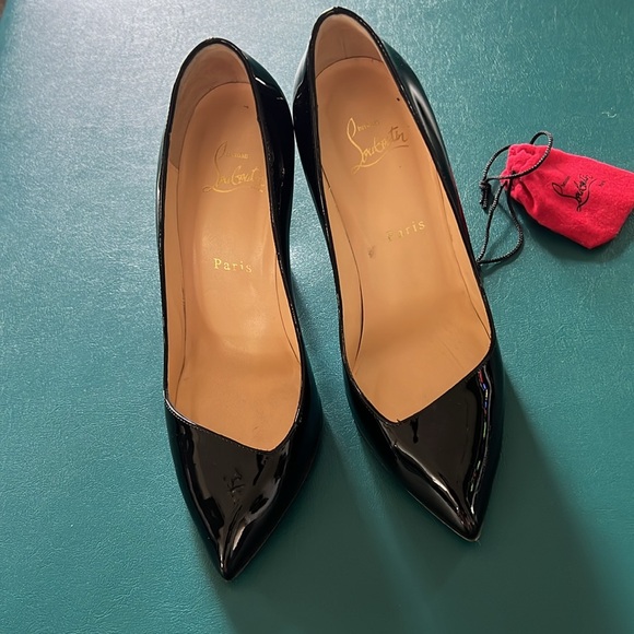 CHRISTIAN LOUBOUTIN HEELS. Never worn - Picture 3 of 5